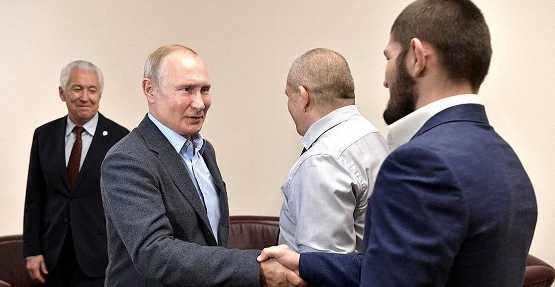 "Хороший удушающий": Хабиб получил оценку от Путина "Хороший удушающий": Хабиб получил оценку от Путина