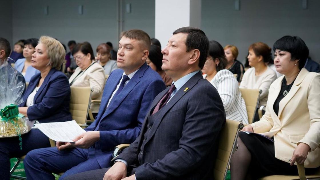 В Уральске прошел форум посвященный развитию образования