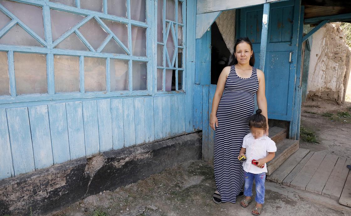 Беременная женщина осталась без жилья с пятью детьми в Алматинской области