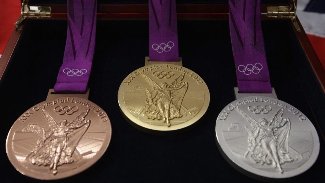Казахстанские спортсмены вернули олимпийские награды