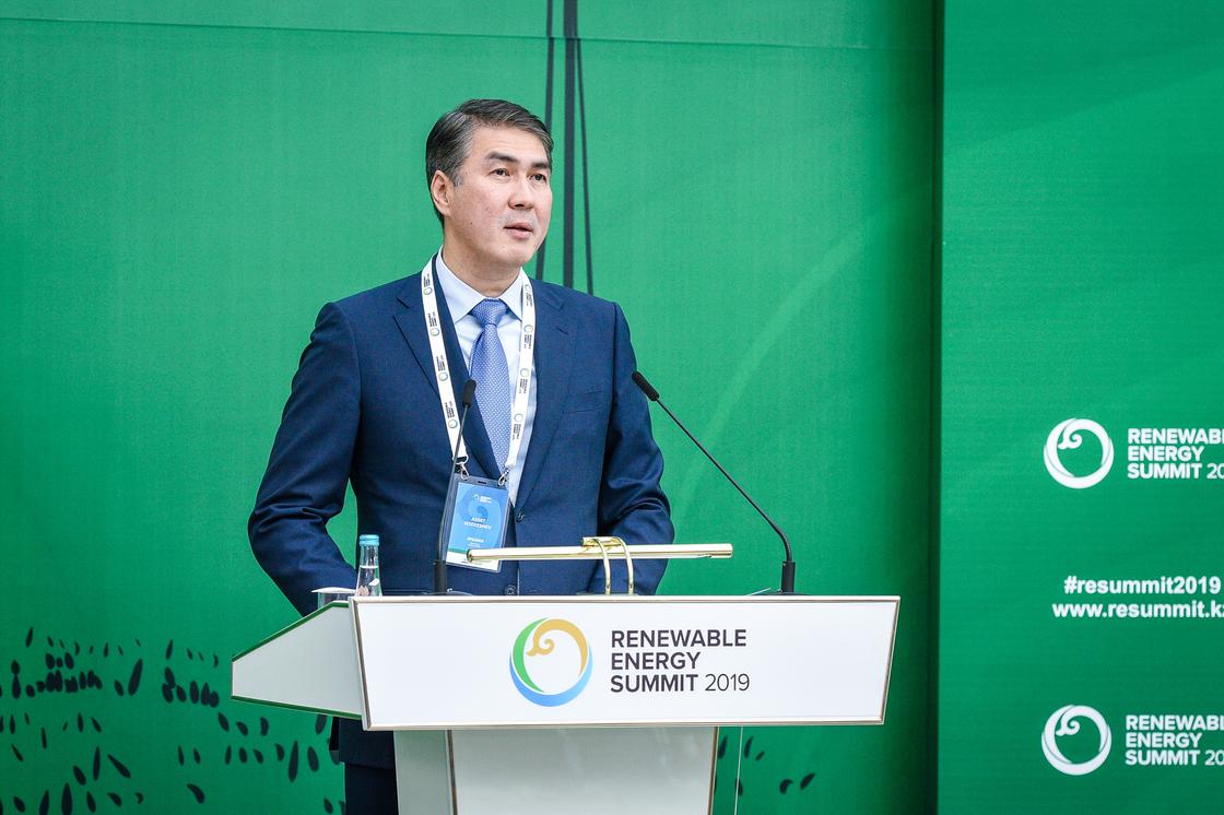 В столице Казахстана проходит III Саммит по возобновляемым источникам энергии