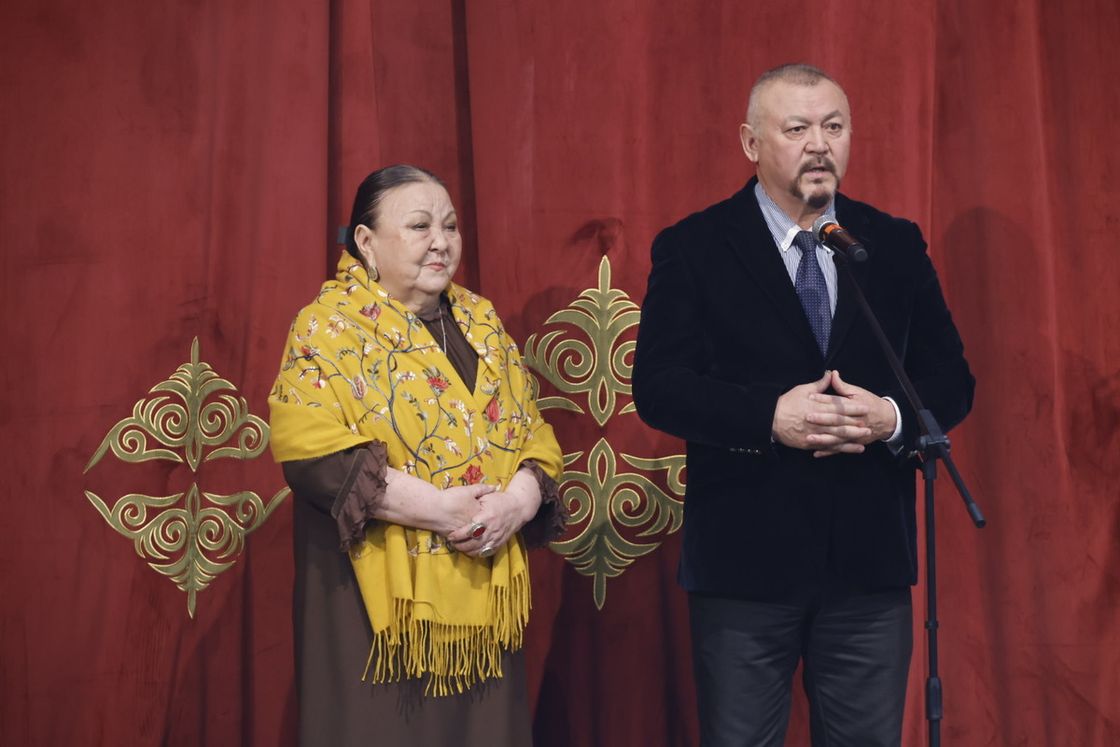 Драматический театр имени Бикен Римовой