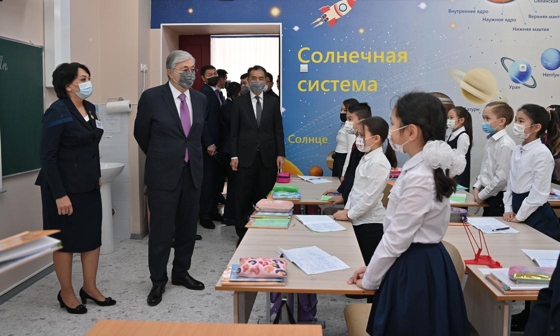 Касым-Жомарт Токаев в школе-гимназии №25