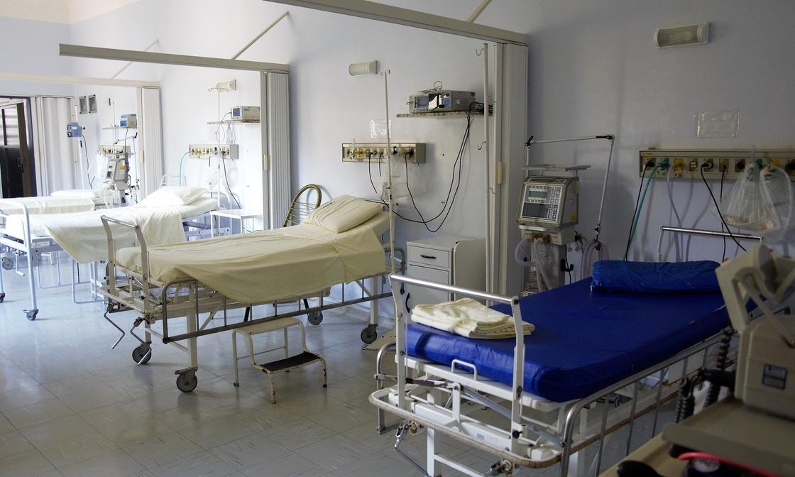 Скрюченных и связанных детей нашли в казахстанских медсоцучреждениях