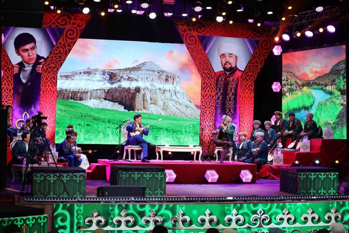 Республиканский конкурс национального искусства «Бес асыл»