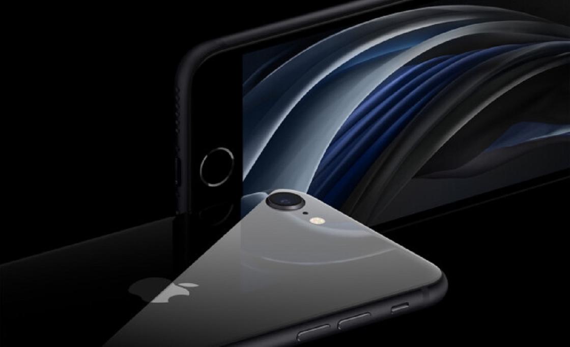 Apple презентовала новый iPhone SE (фото, видео)