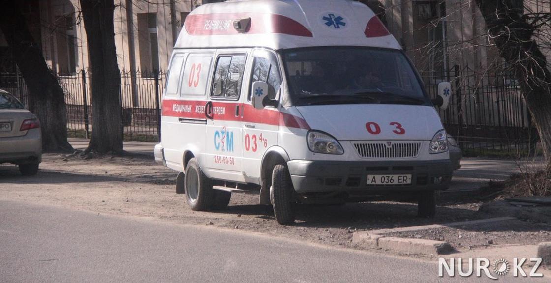 Ребенок погиб, выпав из окна 5 этажа, в Петровпавловске
