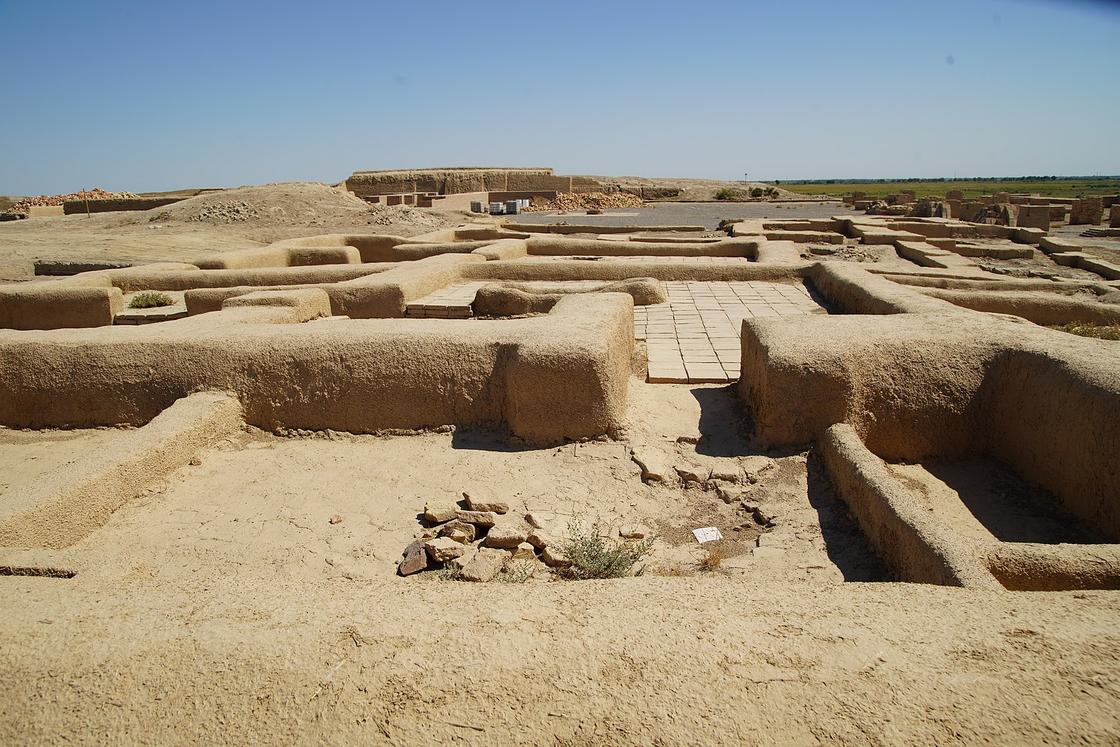 Археологический памятник-городище Отрар