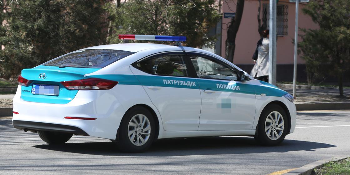 Женщина обвинила троих человек в групповом изнасиловании в Алматинской области Женщина обвинила троих человек в групповом изнасиловании в Алматинской области