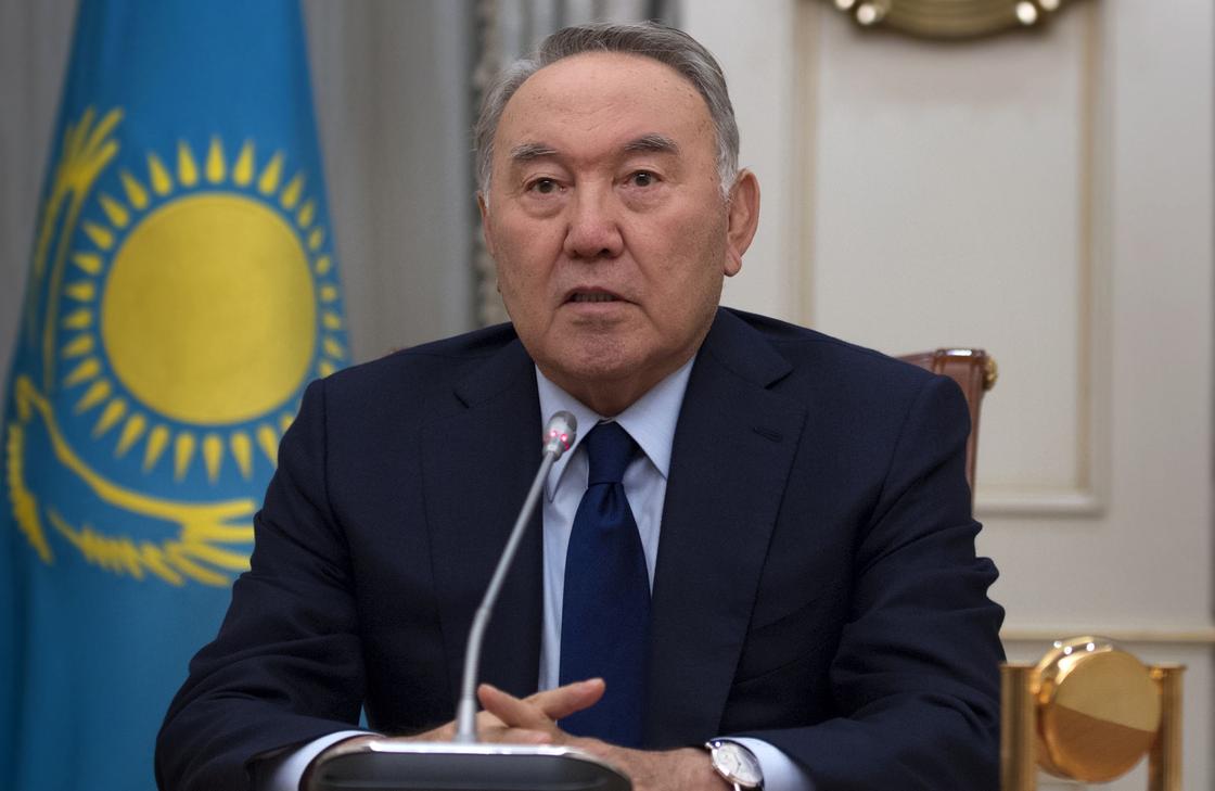 Назарбаев выразил соболезнования родным и близким, умерших от коронавируса