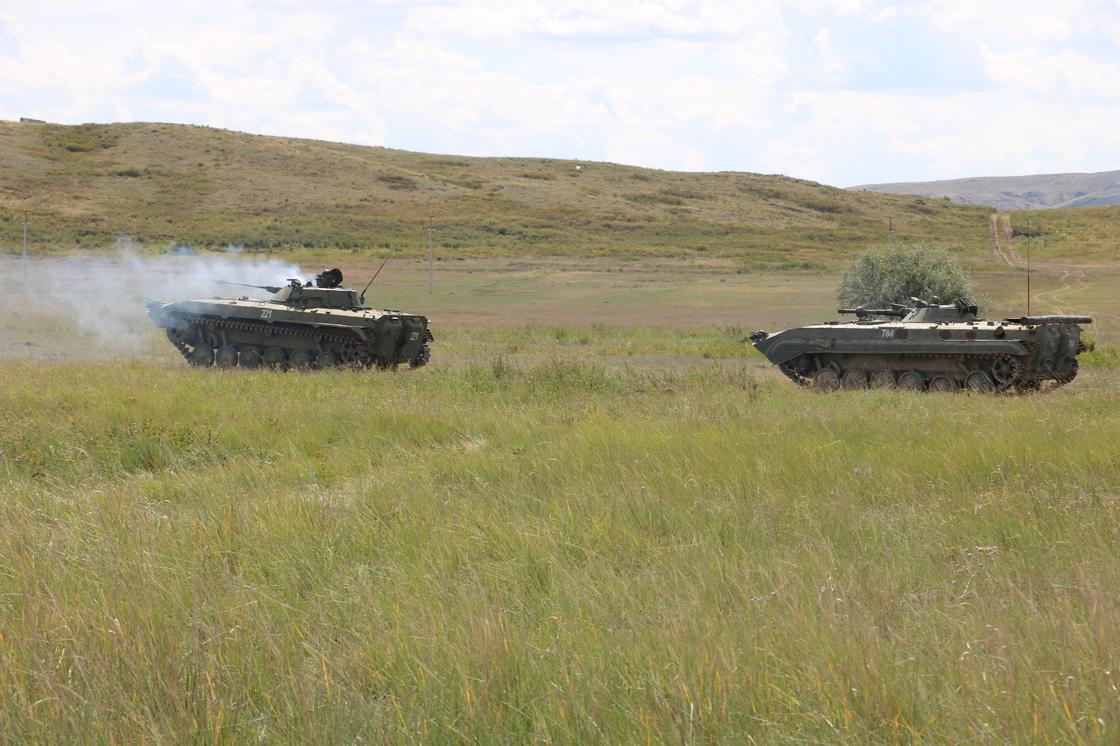 Танки на полигоне