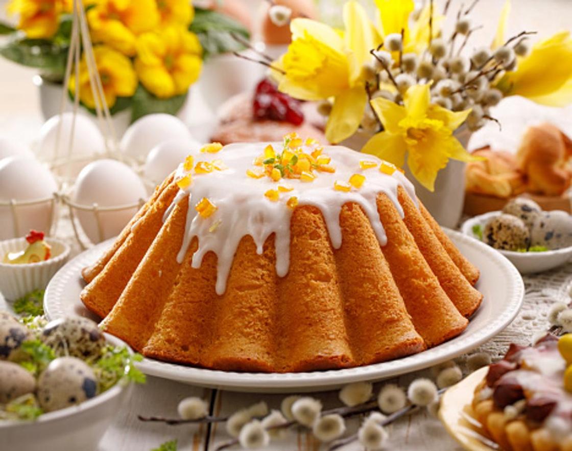 Глазурь для кулича, чтобы не осыпалась: лучшие рецепты Глазурь для кулича, чтобы не осыпалась: лучшие рецепты