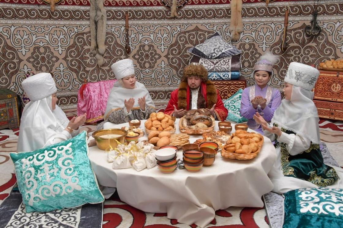 Празднование Наурыз Празднование Наурыз