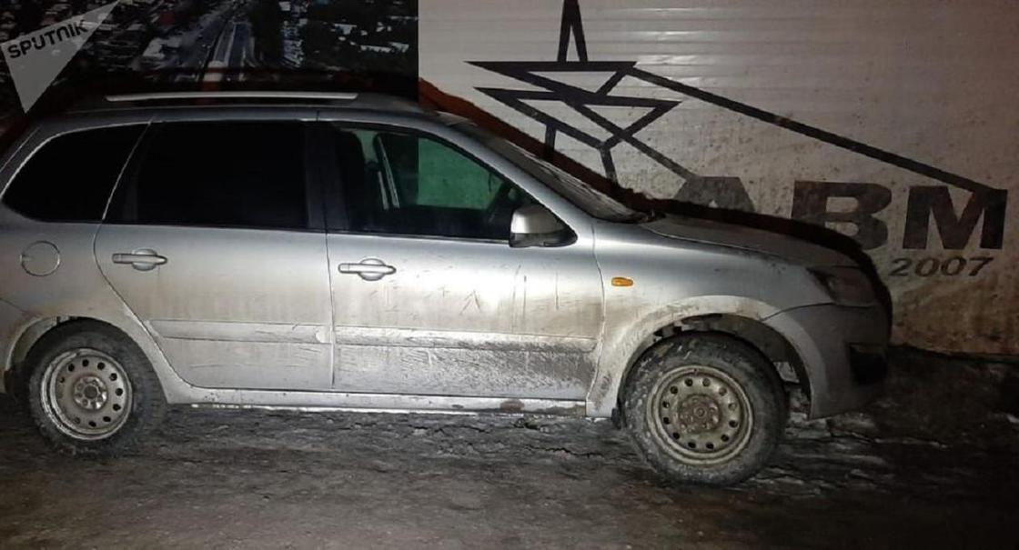 Две девочки попали под колеса авто в Алматы (фото)