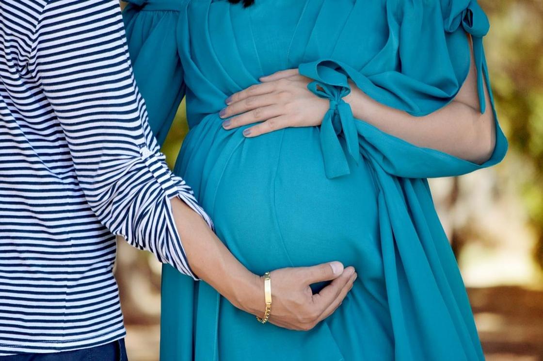 32 неделя беременности: особенности, что происходит с малышом и будущей мамой