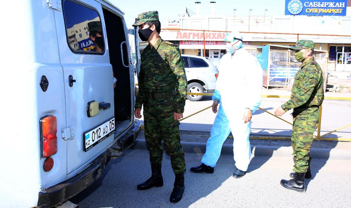 Изолированный ЖК "Асыл Арман" под Алматы будут охранять спецпризывники (фото)