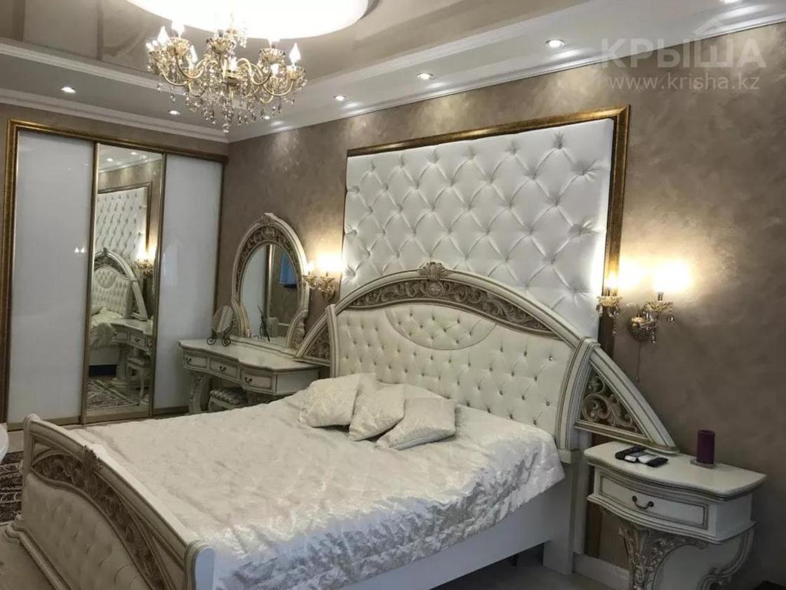 5-комнатная квартира в Уральске. Стоимость: 160 миллионов тенге