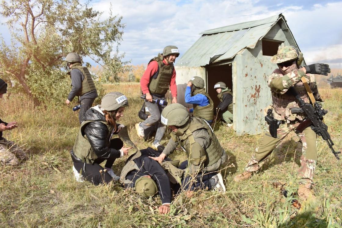 Участники семинара по экстремальной журналистике