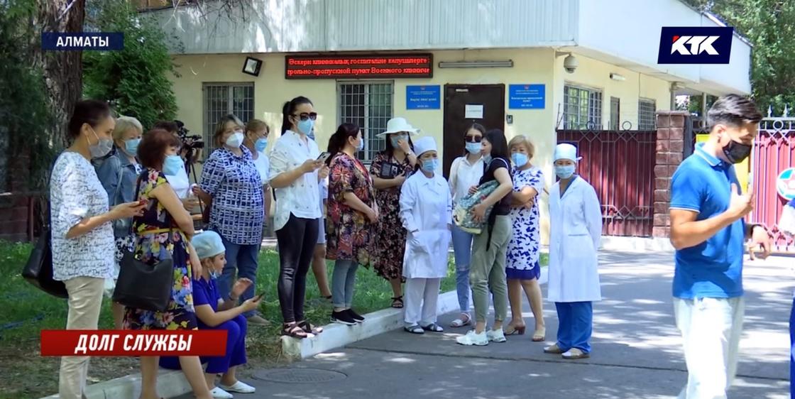 Скандал разгорается вокруг военного клинического госпиталя в Алматы