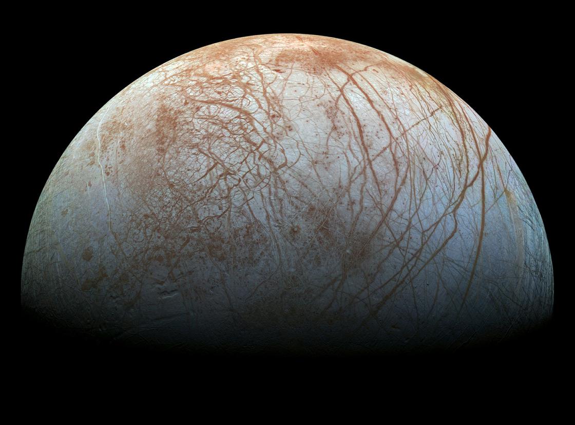 Огромные запасы воды найдены на спутнике Юпитера