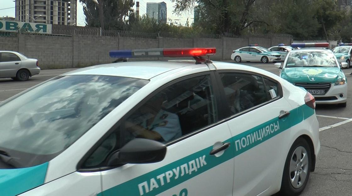«Толпой избили девушку»: полиция ответила на слухи о массовой драке в Караганде (видео)