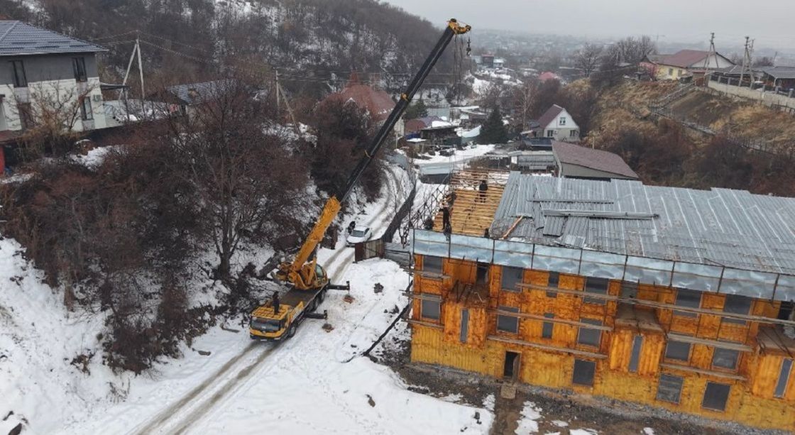 Бұзылып жатқан нысан