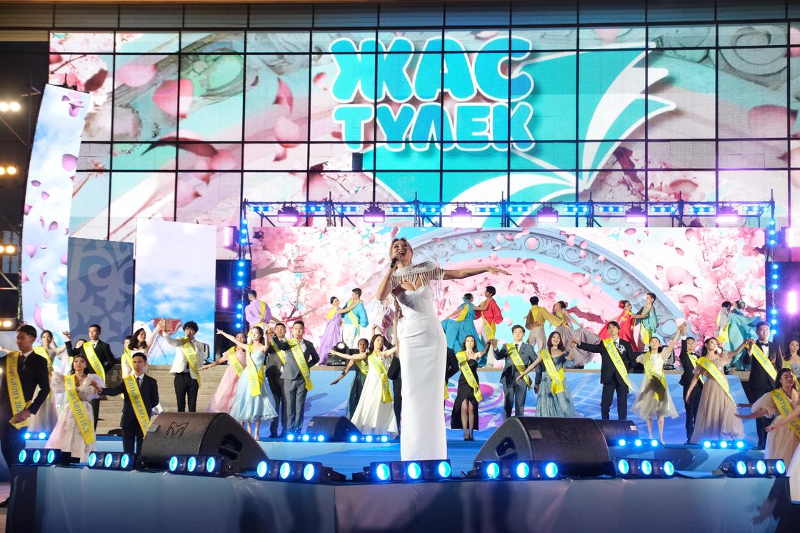 Церемония вручения "Алтын белгі" в Алматы