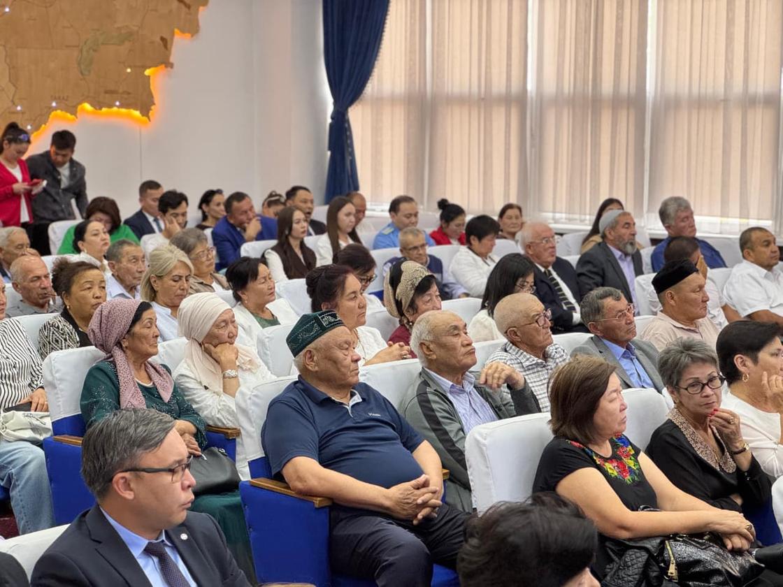 Еңбекшіқазақ ауданында Қазақстан халқы Ассамблеясының І сессиясы өтті