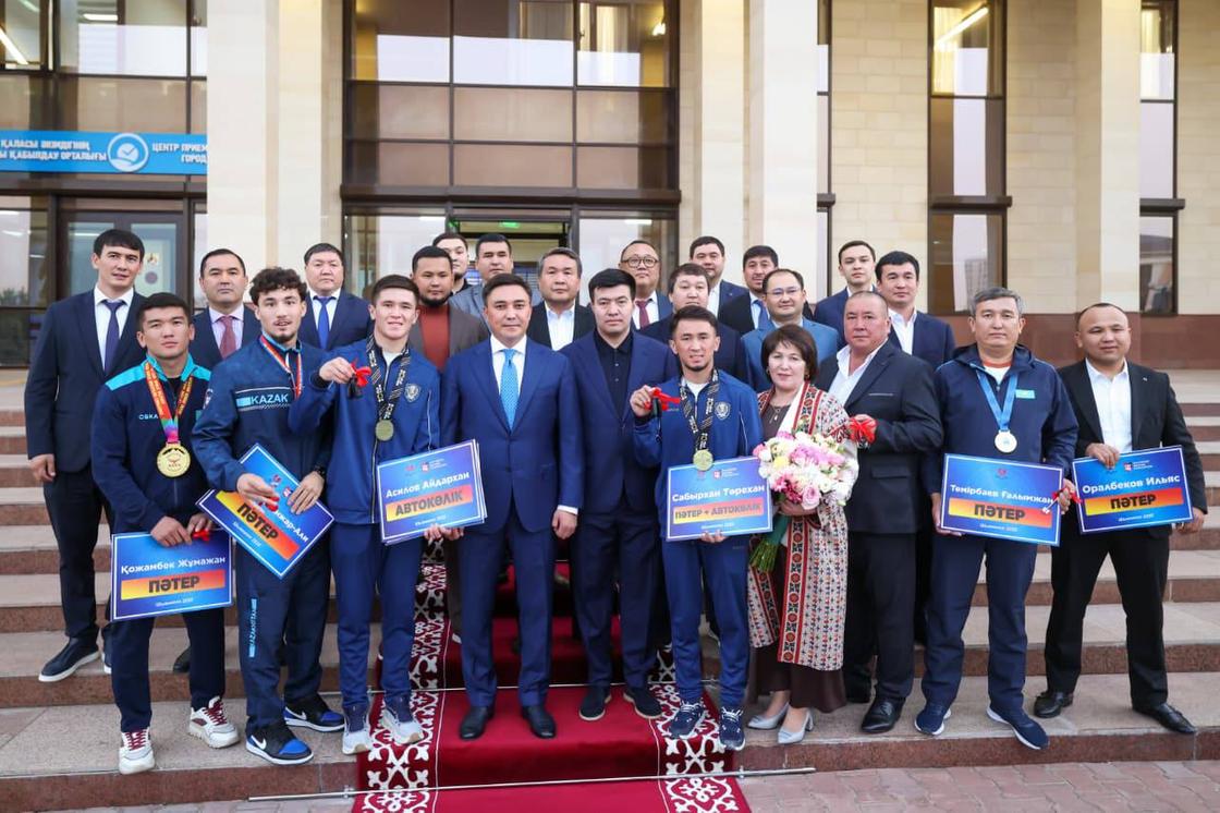 спортшыларды марапаттау