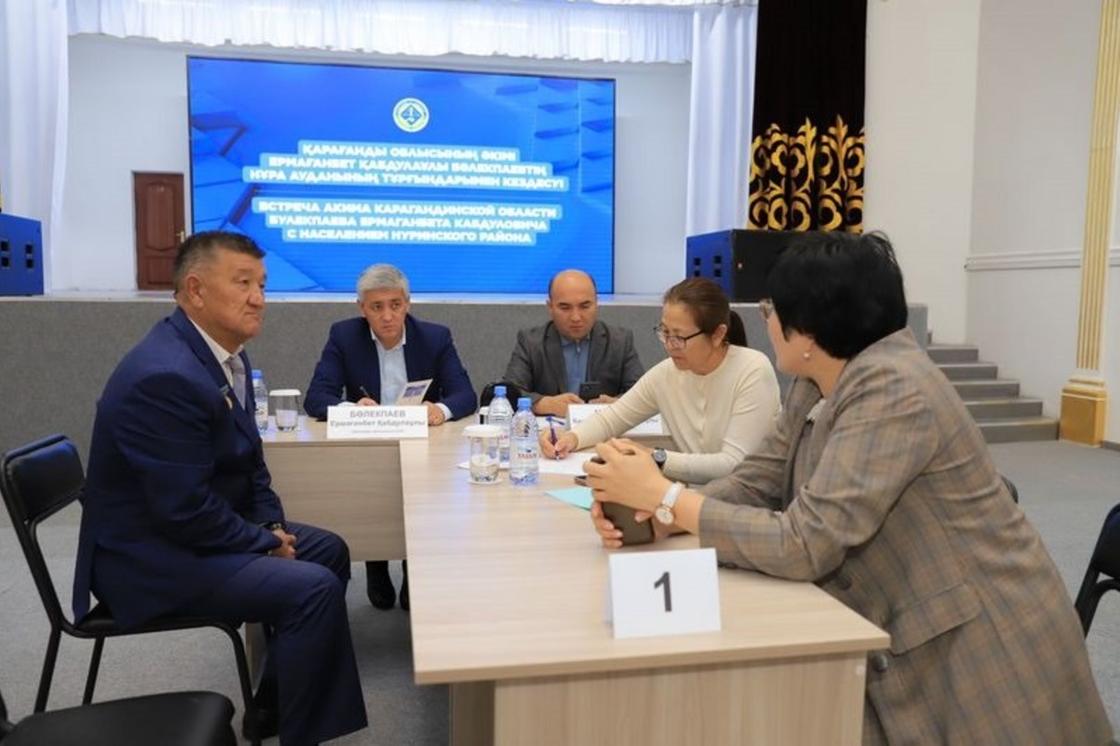 Ермаганбет Булекпаев на встрече с населением Нуринского района