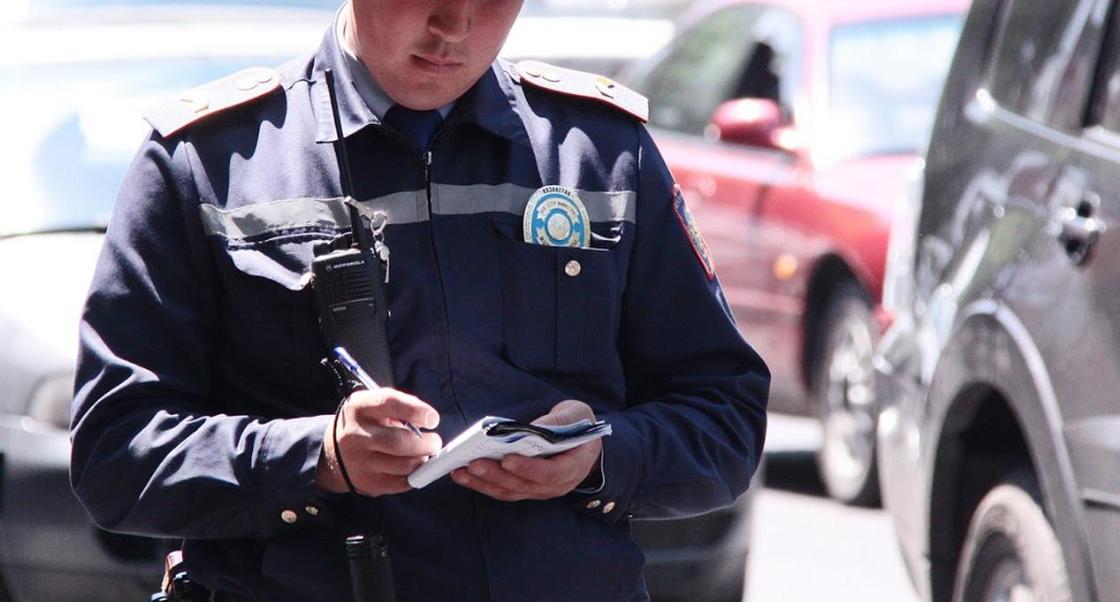 Могут ли казахстанцы предъявлять полиции электронные удостоверения вместо обычных