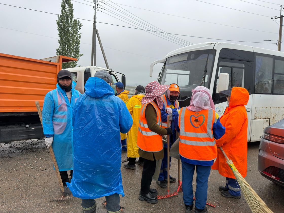 Участники субботника