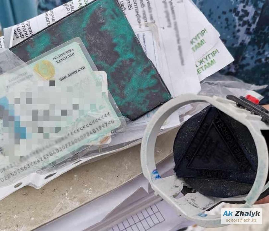 Документы на свалке в Атырауской области Документы на свалке в Атырауской области