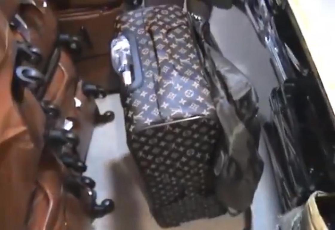 Цех, где подделывали сумки Louis Vuitton, выявили в Алматы (видео)