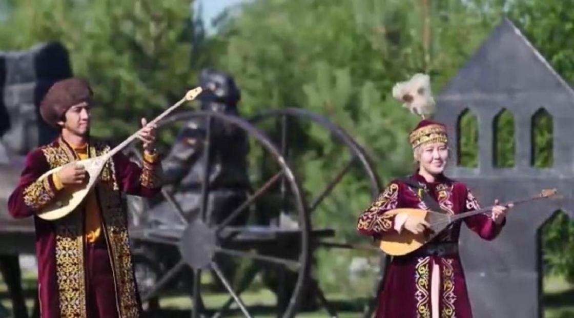 Шымкентцы отмечают День столицы в онлайн-режиме