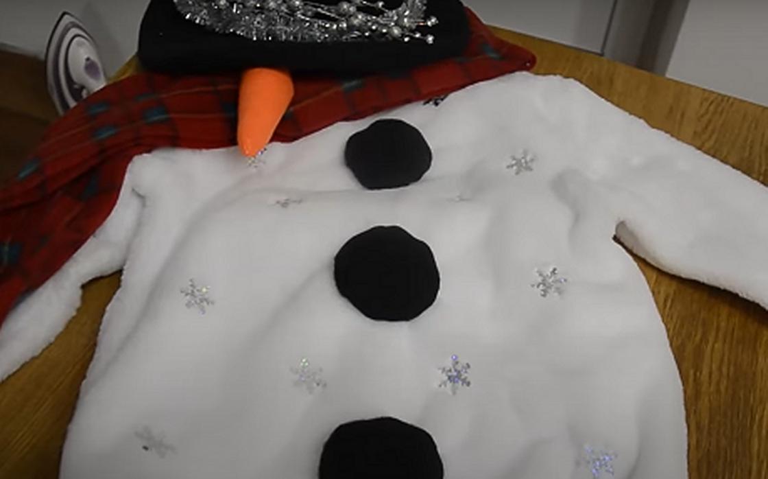 Костюм Снеговика с носом-морковкой и шарфом