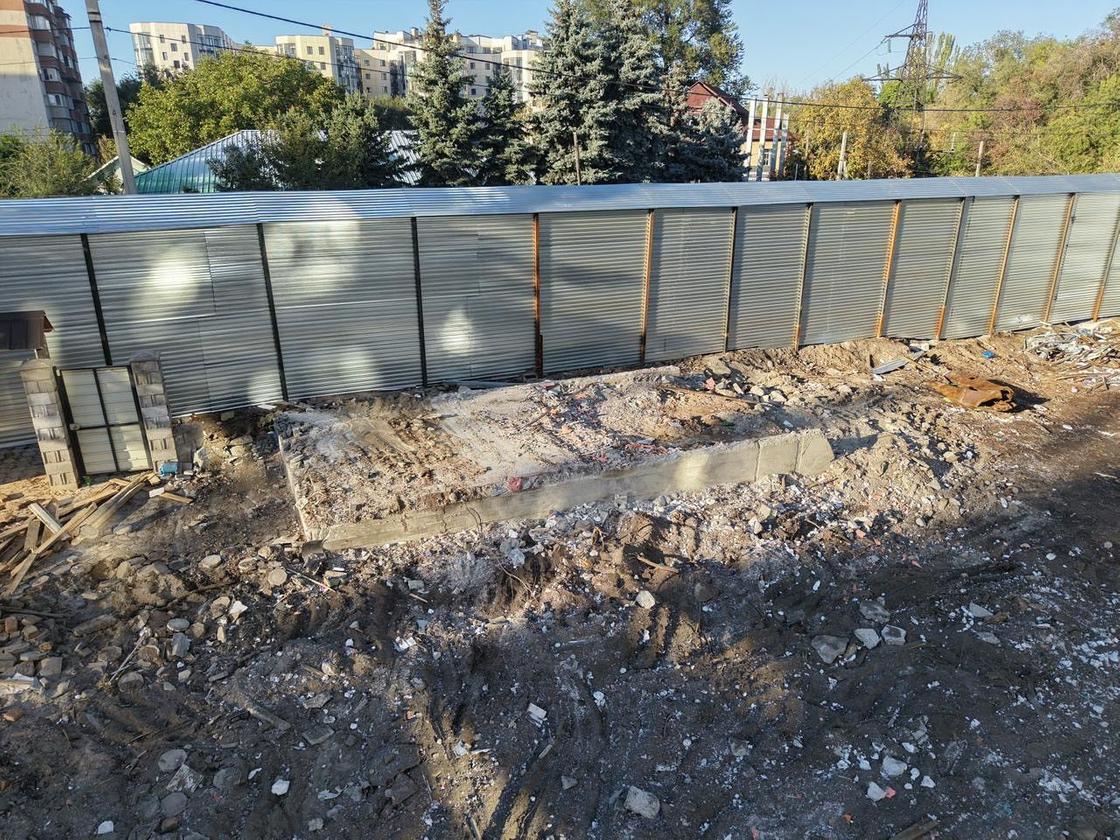 Кафе попало под снос