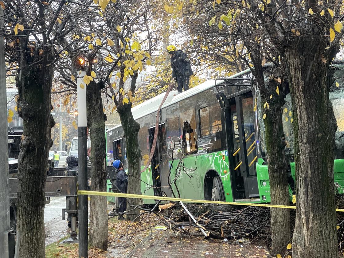 Автомобиль попал в аварию