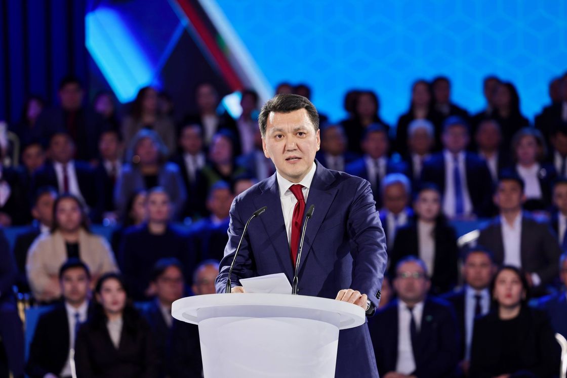 Заседание общественно-политических сил Казахстана