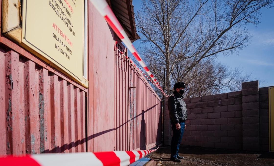 Подъезды, общежития и медучреждения: 16 объектов закрыты на карантин в Нур-Султане