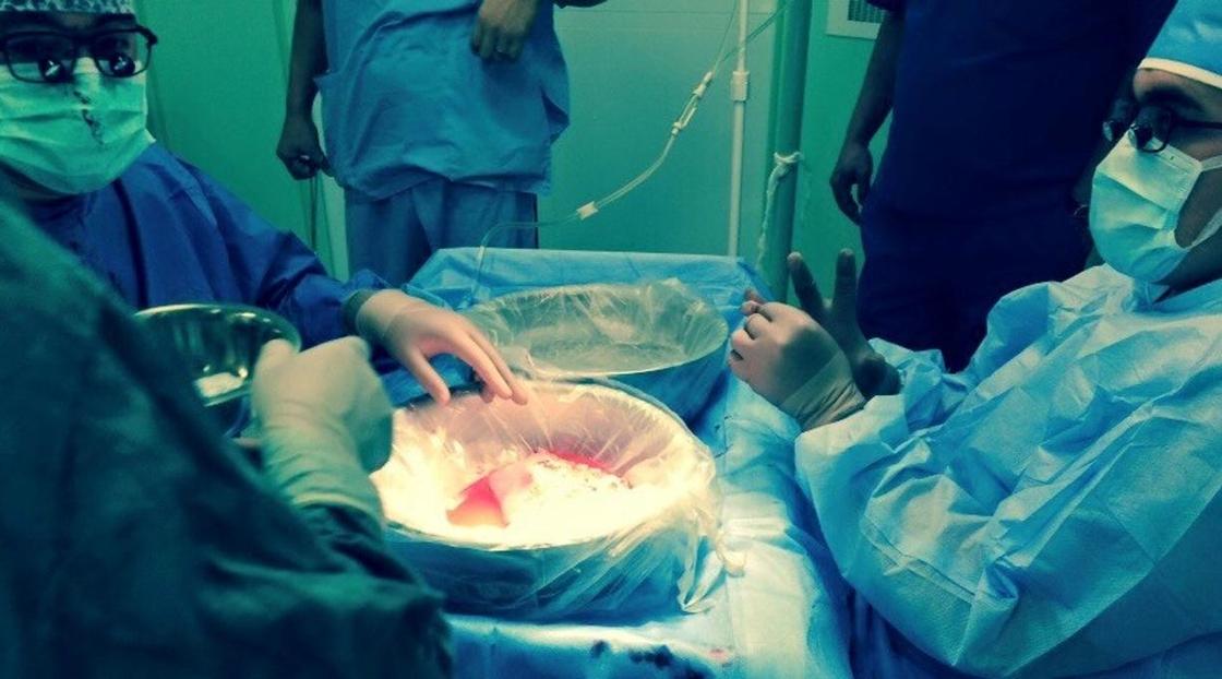 Что известно о главвраче, которого заподозрили в изъятии органов в Шымкенте