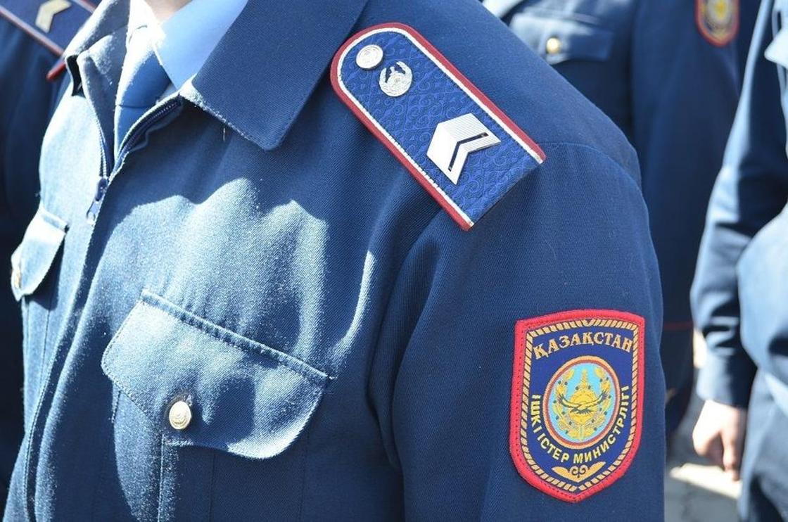 В Сети выставили на продажу казахстанских полицейских: МВД ведет проверку (фото)