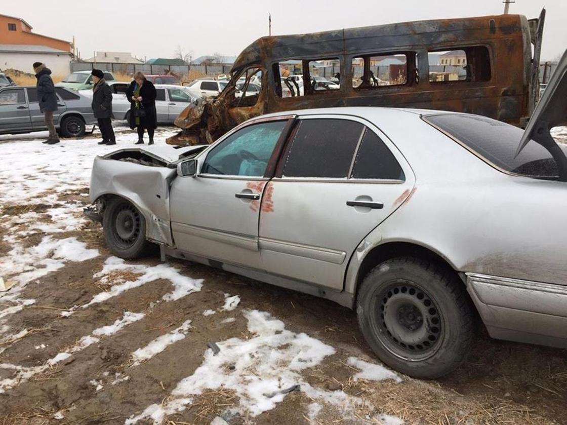 "В морге посоветовали тела не открывать": родные погибших в ДТП в Кызылорде (видео)