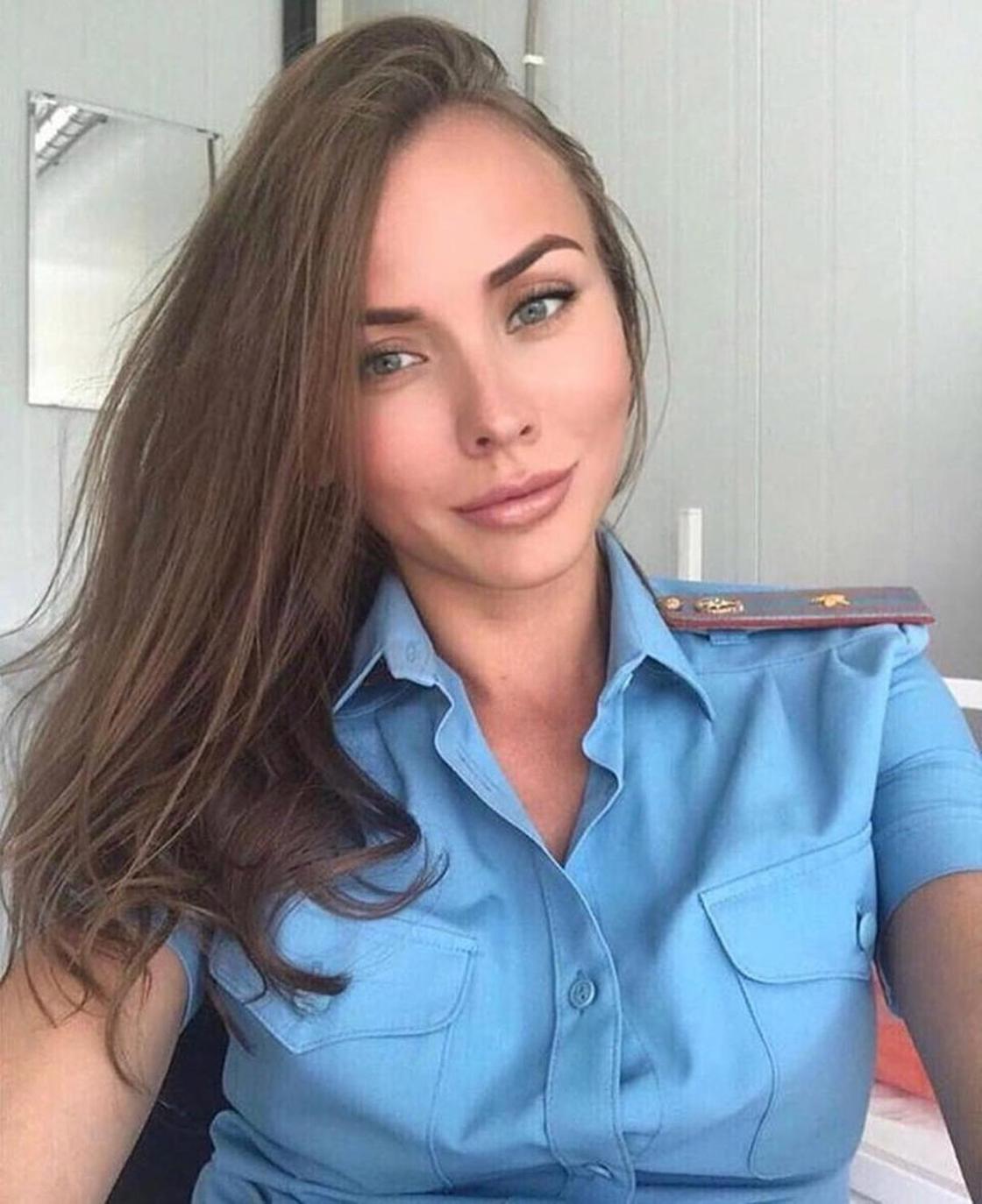 Самые сексуальные работницы российских правоохранительных органов