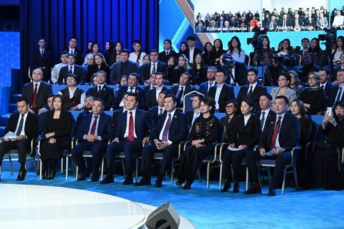 Заседание общественно-политических сил Казахстана