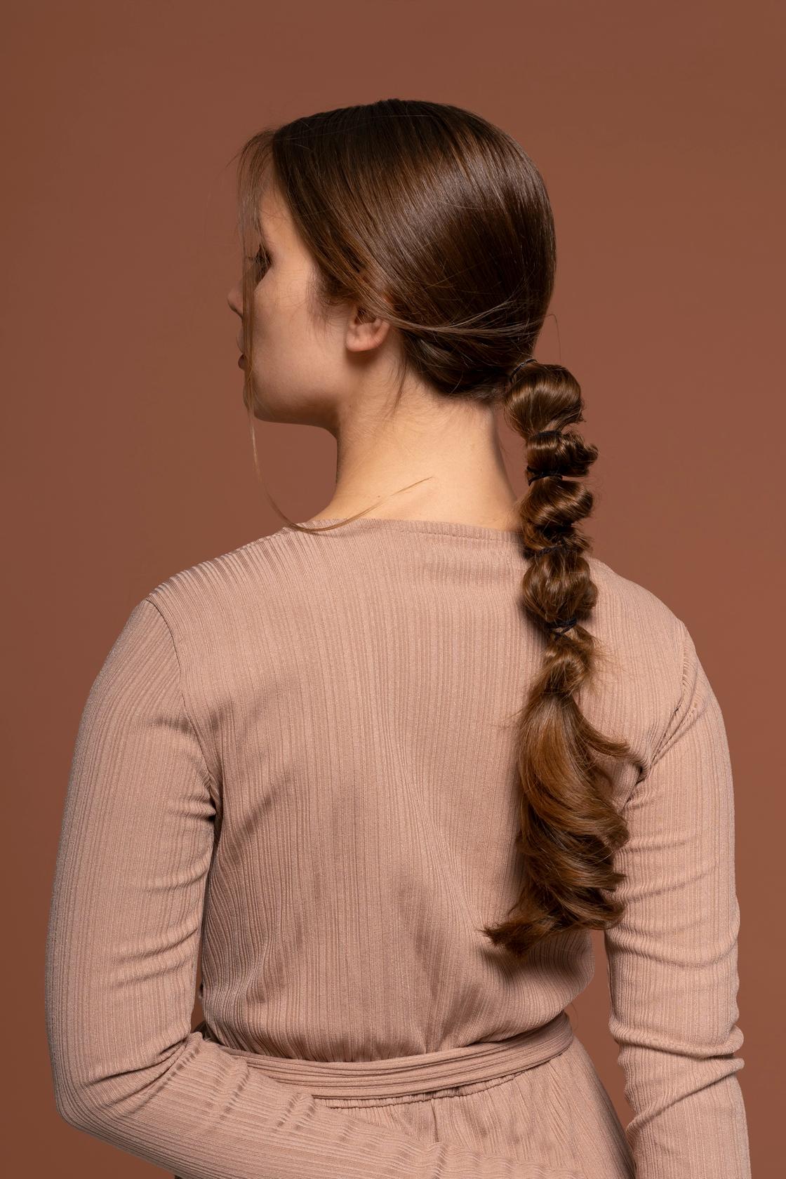 Варианты плетения кос из волос средней длины