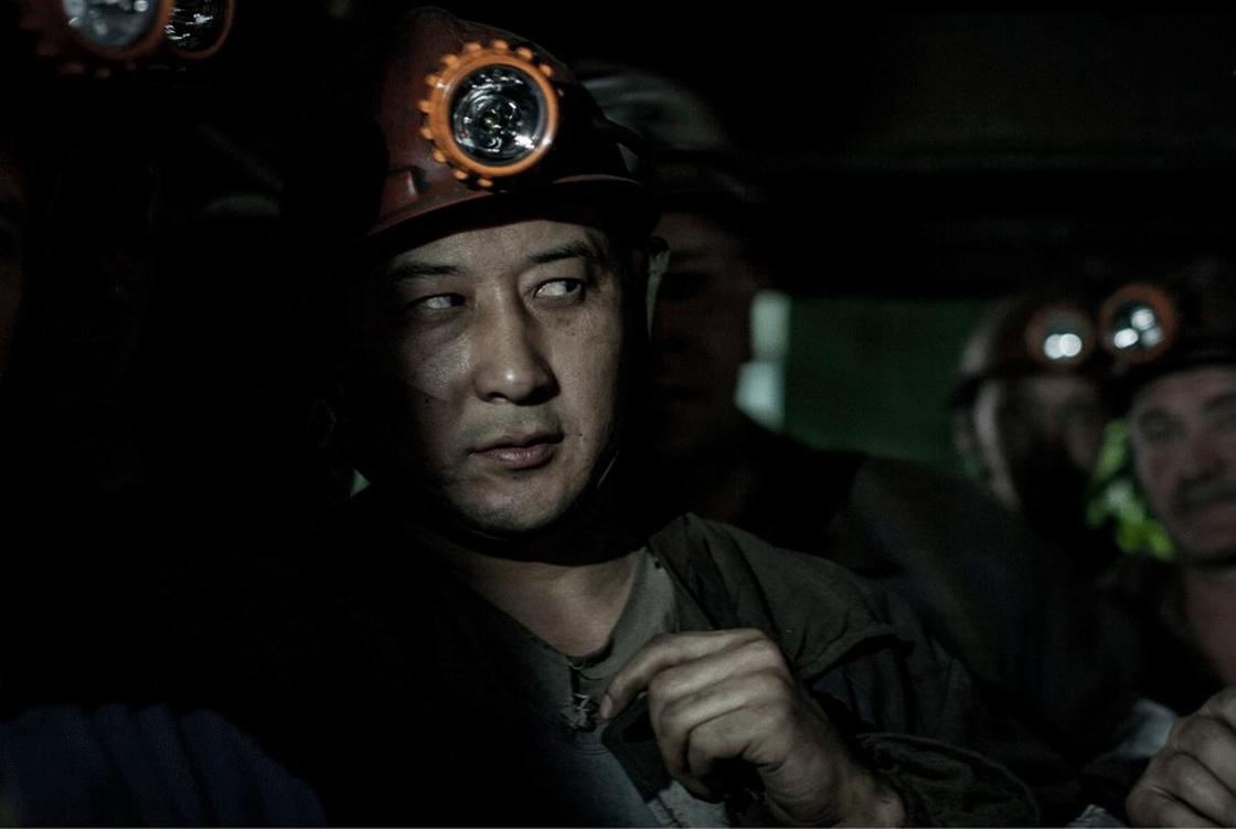 "Единственная надежда на спасение": как выглядит работа карагандинских шахтеров