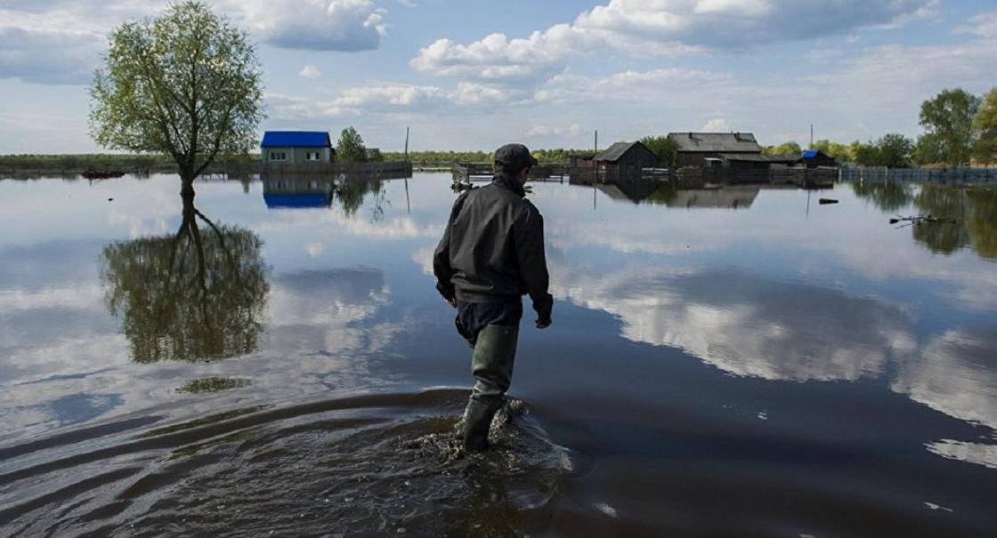 Регионы, которые могут пострадать от паводков весной, назвали в КЧС