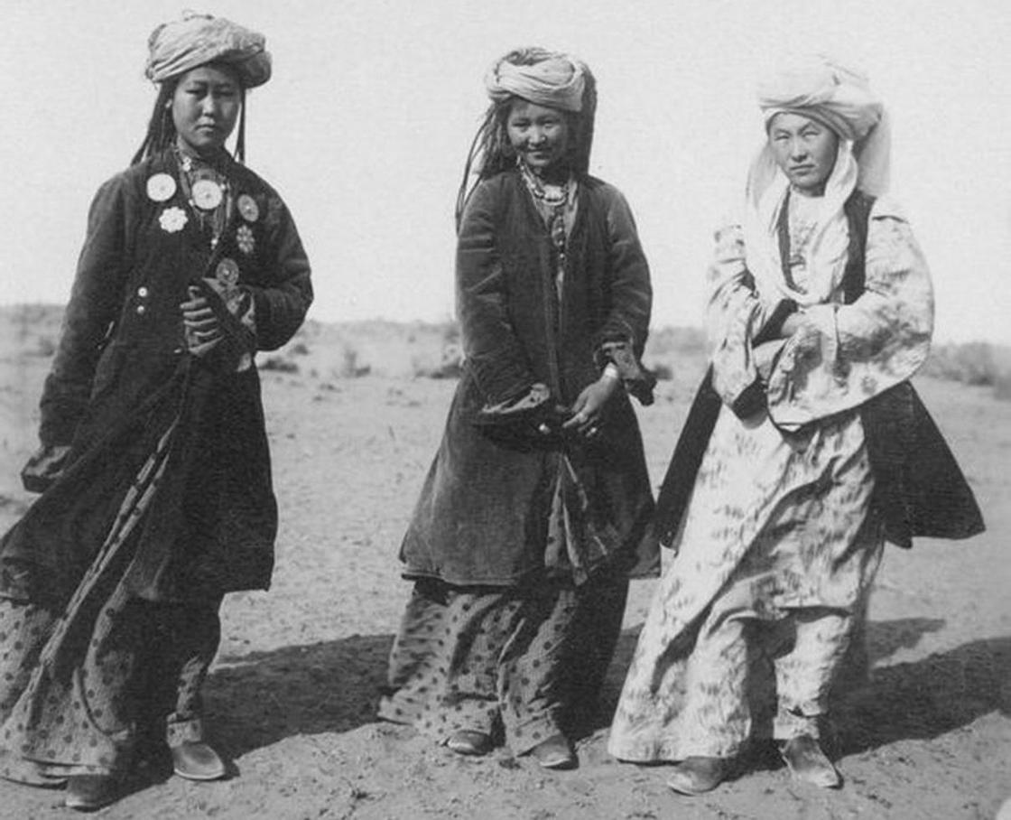 Как изменились казашки за последние 100 лет