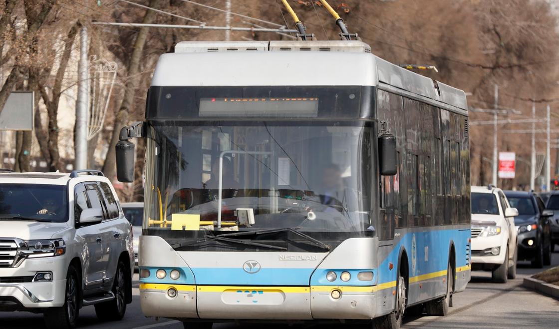 Количество троллейбусов в Алматы временно сократится